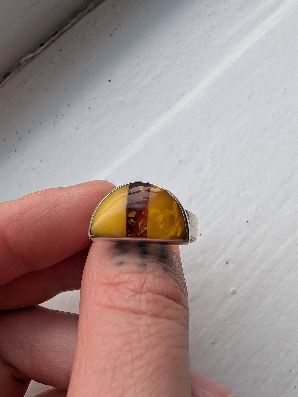 925 Silver Ring with Yellow and Amber Inlay - Accessory
